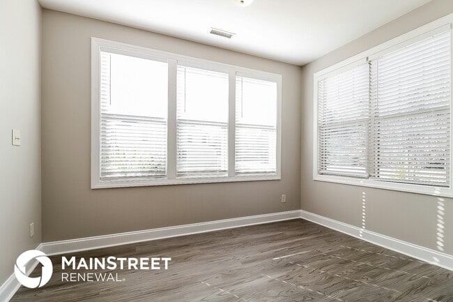 Photo - 73 Crest Cir