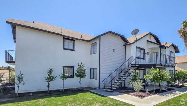 Building Photo - 2704 Villalovos Ct Unit 4 Rental