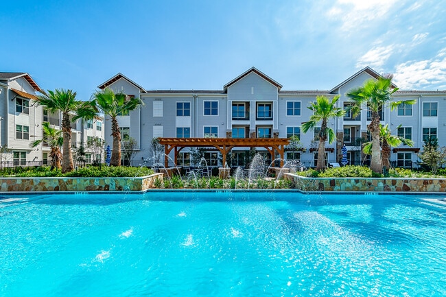 Stone Loch Apartments