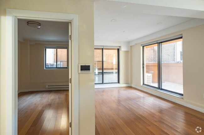 Building Photo - 402 W 50th St Unit 1R Rental