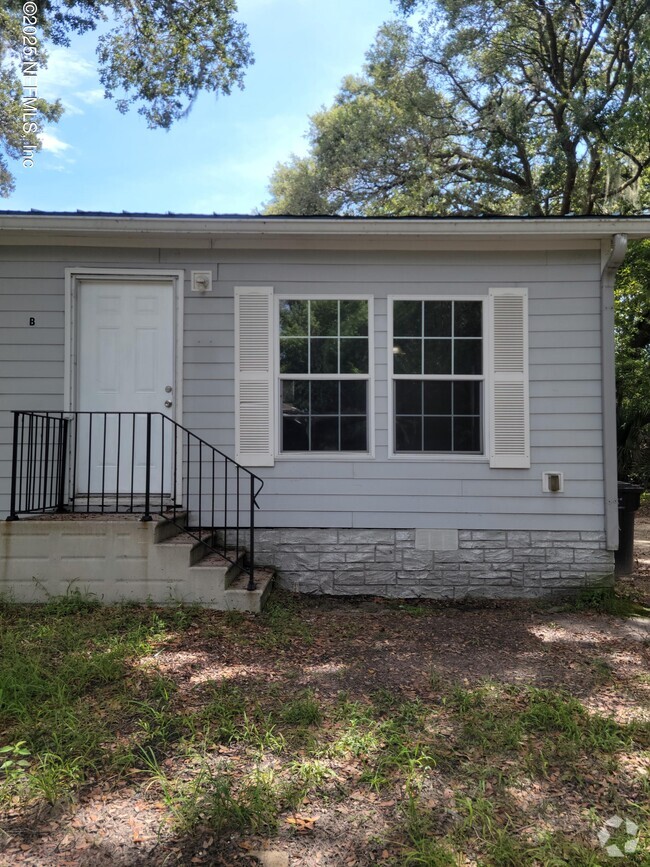 Building Photo - 37 Evergreen Ave Rental