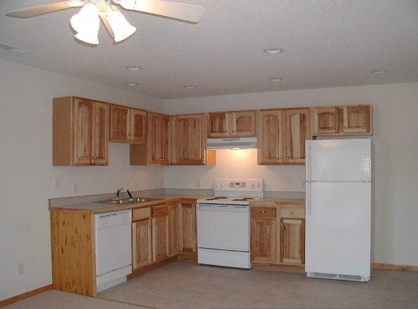Kitchen - 1271-1279 Pinewood Trl