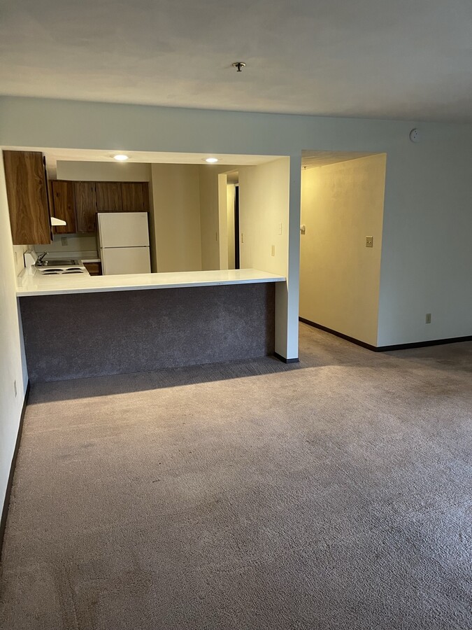 Kitchen - 1510 Northbrook Dr Apartments Unit B-11