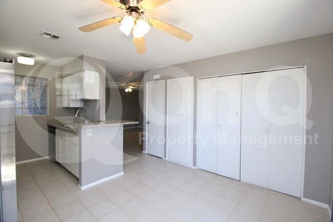 Photo - 9021 W Elm St