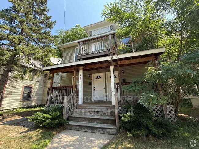 Building Photo - 820 Geneva Ave SE Unit Apt. 1