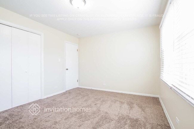 423 N Park Dr