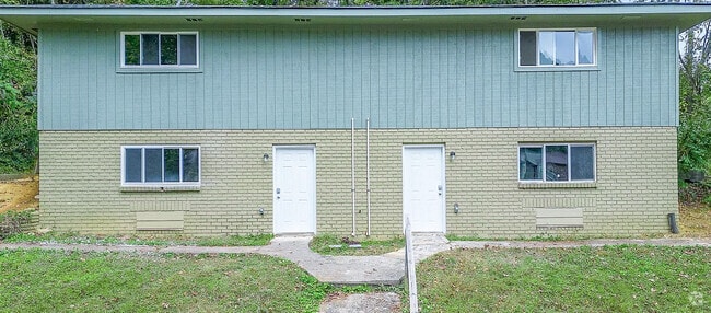 Building Photo - 133 W Ridgewood Ave Rental