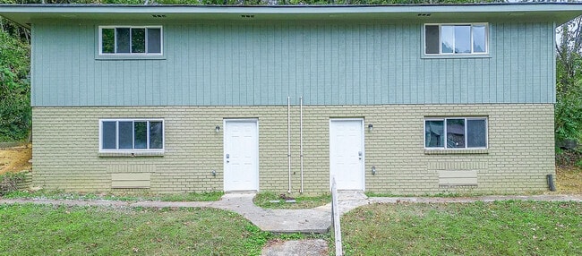 Photo - 133 W Ridgewood Ave House