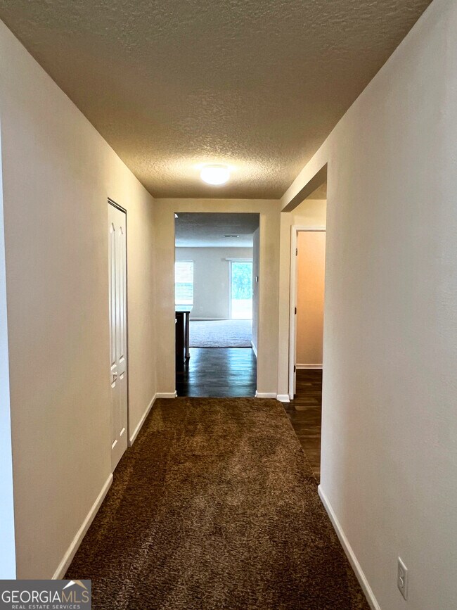 Photo - 232 Brooklet Cir