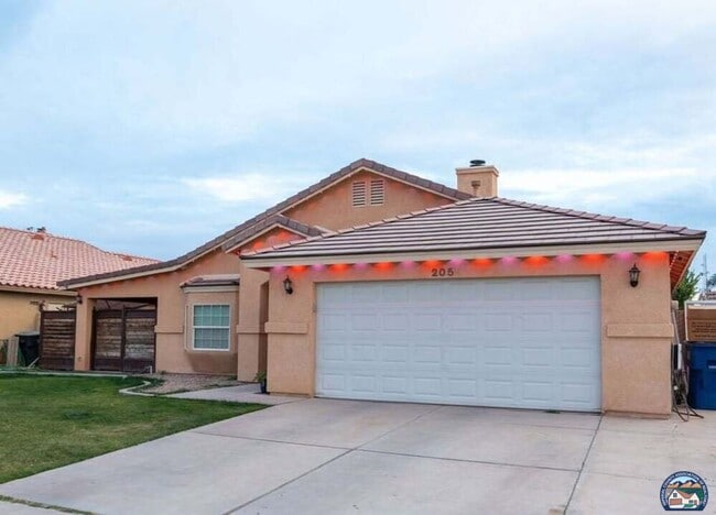 Building Photo - 205 San Felipe Dr