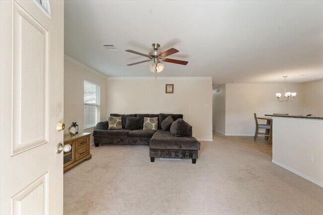 Photo - 2202 Cherryville Dr