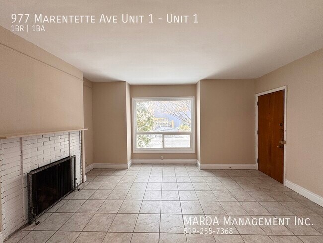 Photo - NEWLY RENOVATED 1 BED/1BATH APT PLUS HYDRO & GAS! Unit 1