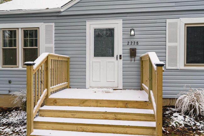 Photo - 2228 Holt Ave