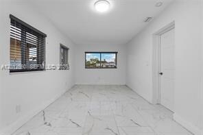 Photo - 4530 SW 25th St