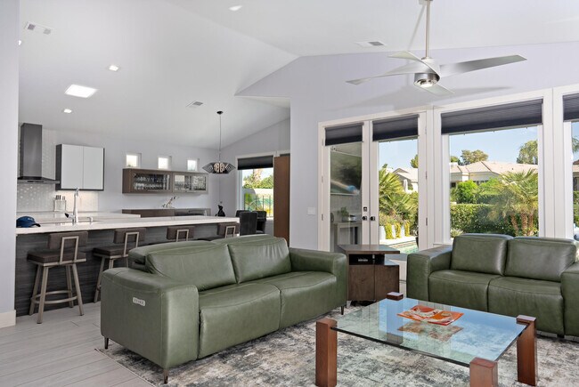 67718 S Laguna Dr