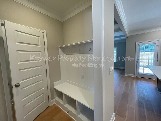 Photo - 3119 Venetian Dr