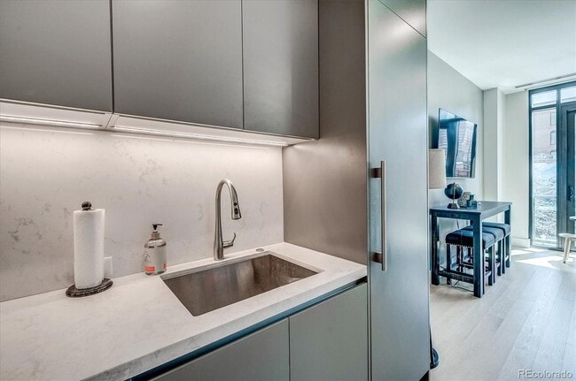 Photo - McGregor Square Unit McGregor Sq