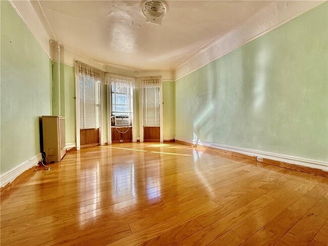 Building Photo - 353 87th St Unit 1