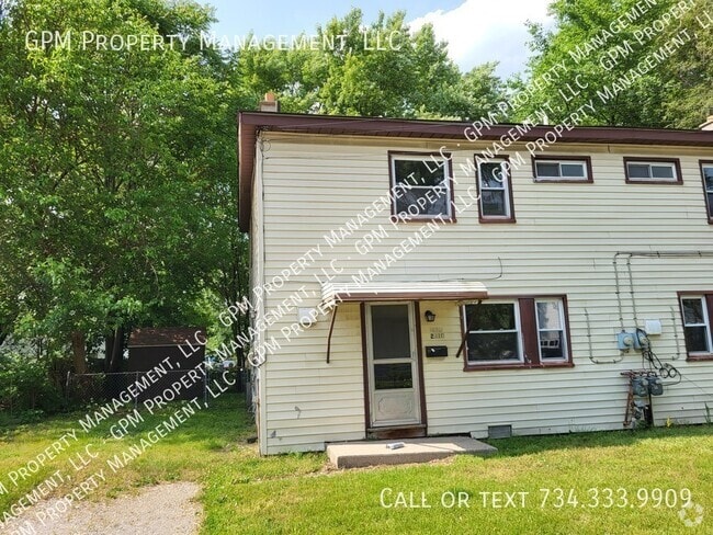 Building Photo - 2310 Deerfield Ct Rental
