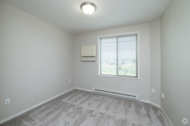 2BR, 2BA - 1,079SF - Second Bedroom