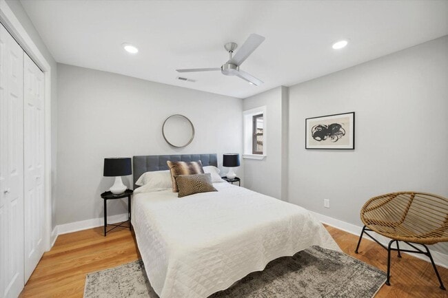 Photo - 2827 W Girard Ave Unit 2