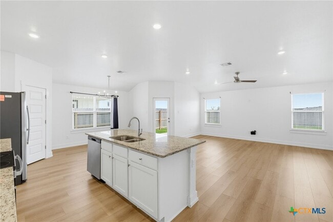 Photo - 8822 Trungle Rd