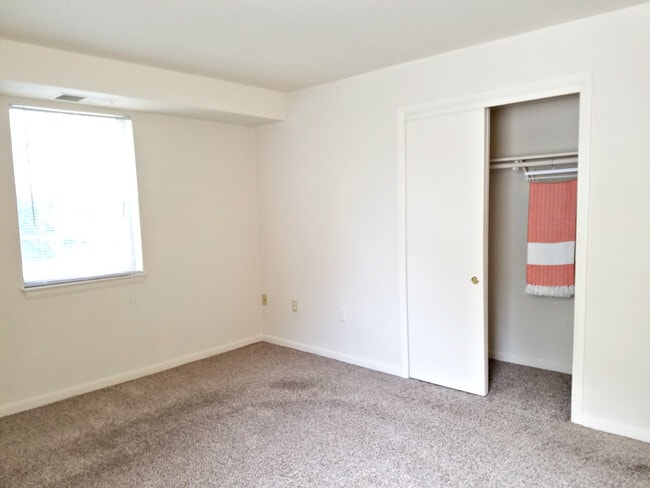 Photo - Parkside Apartments