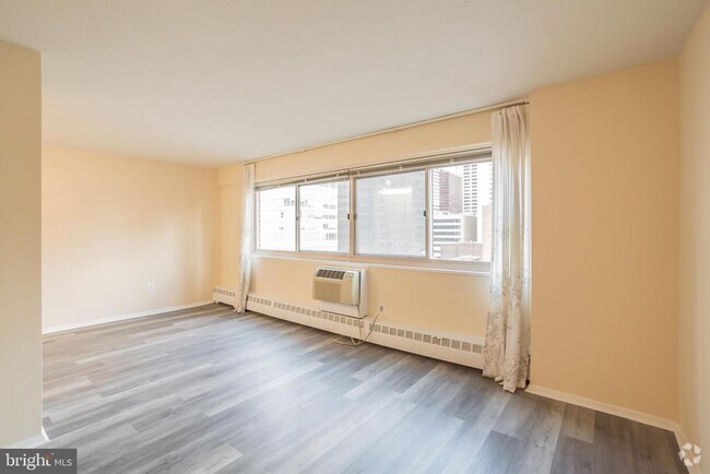 Building Photo - 2101-17 Chestnut St Unit 905 Rental