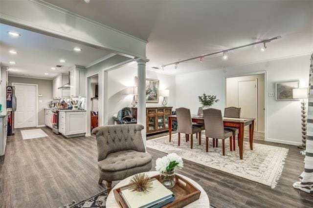 Photo - 9921 Windlake Cir