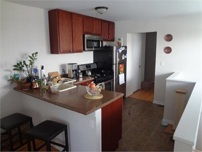 Kitchen - 861 Weeks Ave SE Townhome