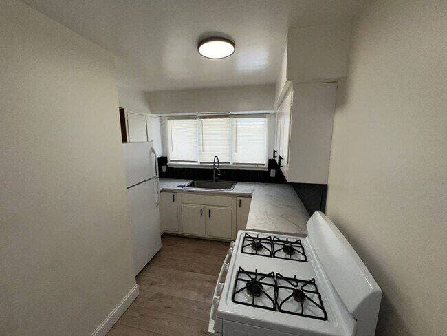 Photo - 3 bedroom 1.5 bath Single Family Home | CMHA Section 8 and EDEN Welcomed