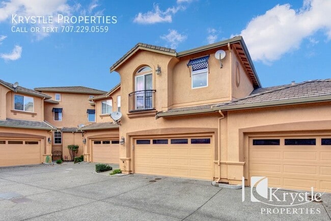 Photo - Gorgeous home in beautiful, gated Tiara co...