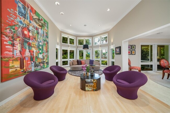 Photo - 8845 School House Rd