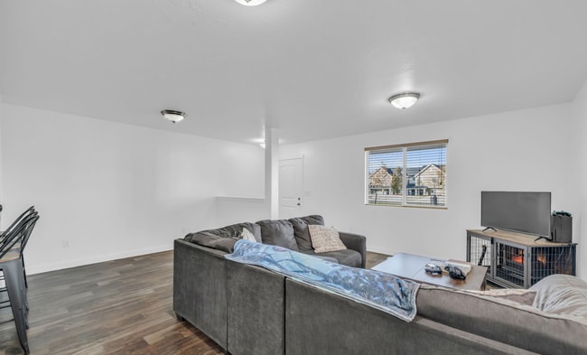 Photo - 91 E Legacy Pky