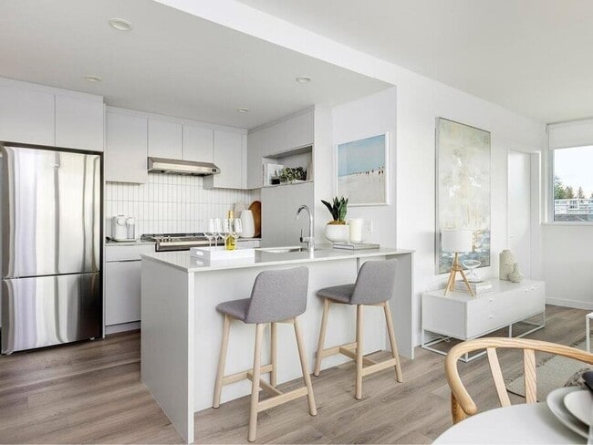 Photo - 1000 Odyssey Wy