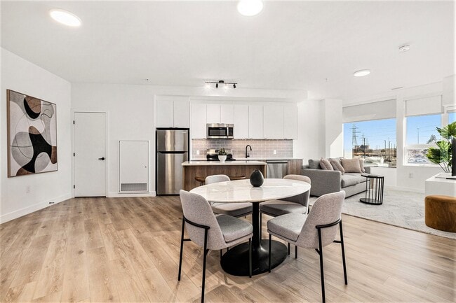 Photo - The Monterey