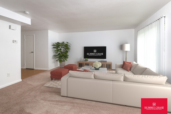 Summit Chase Apartments