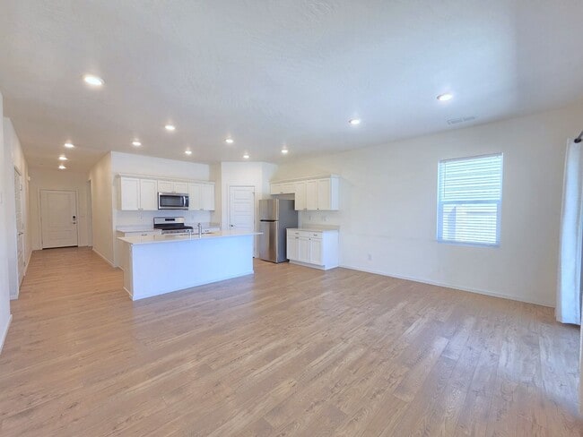 Photo - 5711 W Georgetown Ln