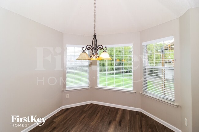 Photo - 1097 Red Fern Cir W