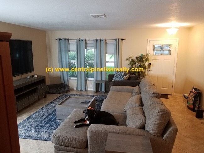 Photo - 5811 98th Ave N