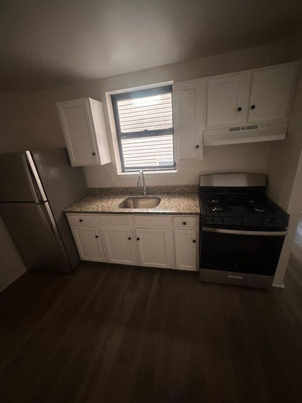 Photo - 16 Bergen Ave