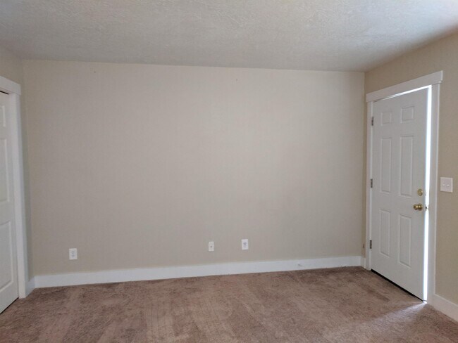 Photo - 2 Big River Rd