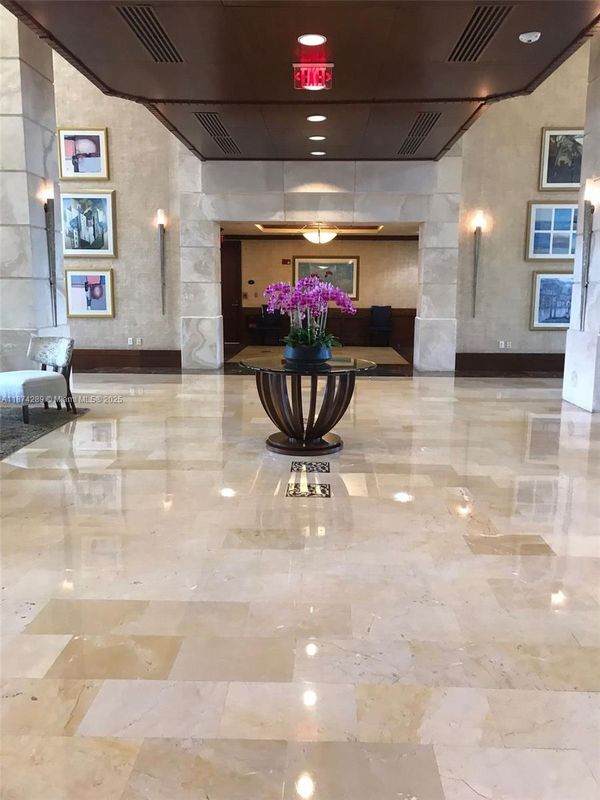 Photo - 19501 W Country Club Dr