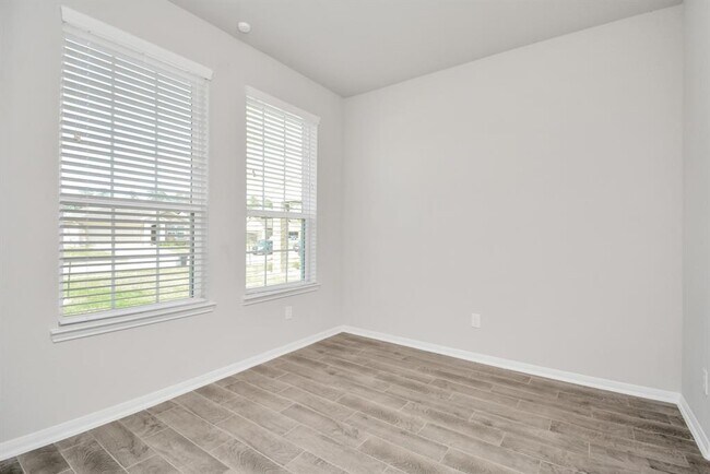 Photo - 29212 Enchanted Fls Cir