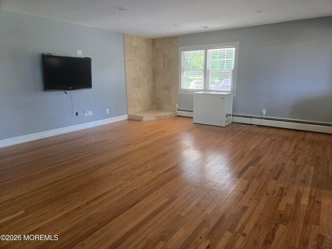 Photo - 120 Smithburg Rd