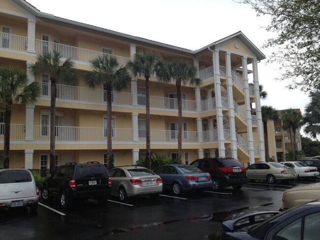 Photo - 2 Bedroom 2 Bath in Coral Falls