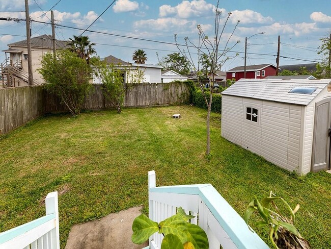 Photo - 4124 Avenue M 1/2