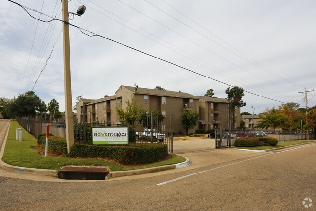 Entrance - The Pines at Autumn Woods