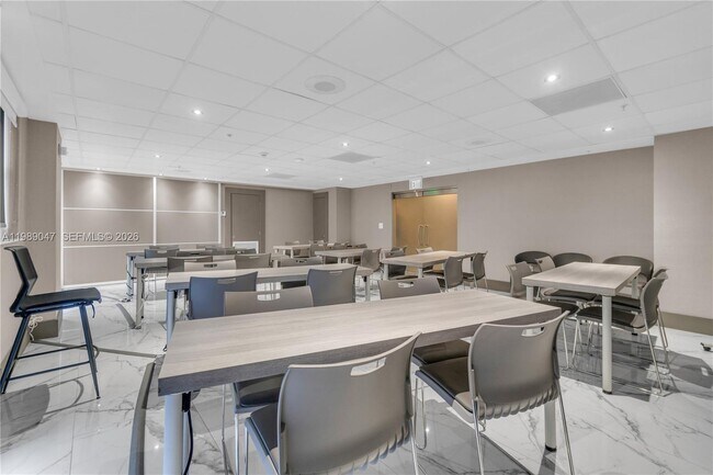 Photo - 185 SE 14th Ter Unit 1611