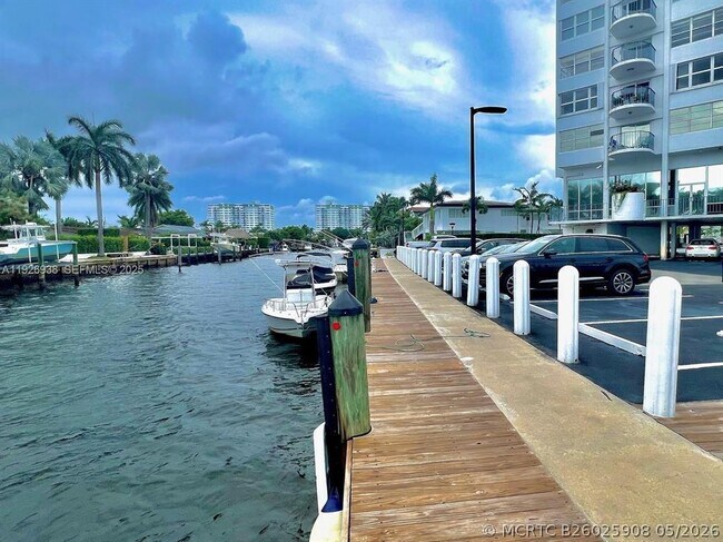 Photo - 11930 N Bayshore Dr Unit 1202
